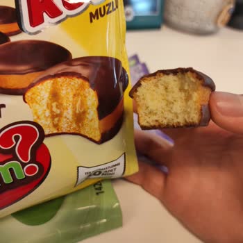 Eti Gıda Eti Mini Muzlu Pop Kekte Muz Yok