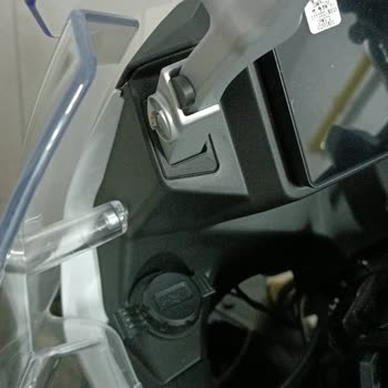 CFMOTO 650 Mt Tur Camı Ayar Civatası Yok