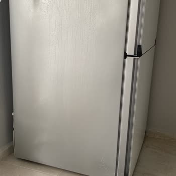 Armut.comdan Gelen Temizlikçi Beyaz Eşyamı Mahvetti