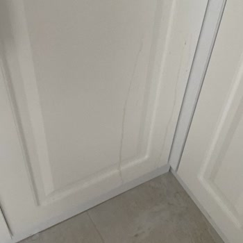 Armut.comdan Gelen Temizlikçi Beyaz Eşyamı Mahvetti