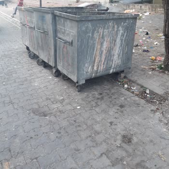 Esenyurt Belediyesi Çöp Alma Ve Temizlik