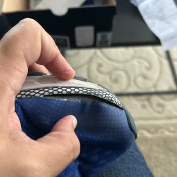 Under Armour İnfinite 3 Ayakkabım Her İkisi De Yanlarından Açıldı.