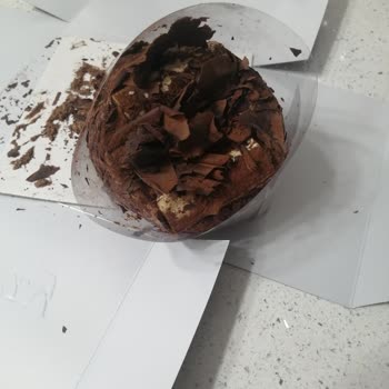 Getir Dağılmış Pasta Teslimatı Ve Çözümsüz Müşteri Hizmetleri