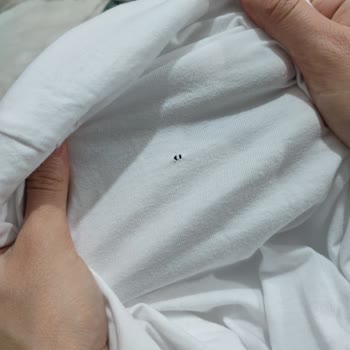 Arçelik 9103 YP 9 Kg Good Plus Çamaşır Makinesi Elbiseleri Deliyor