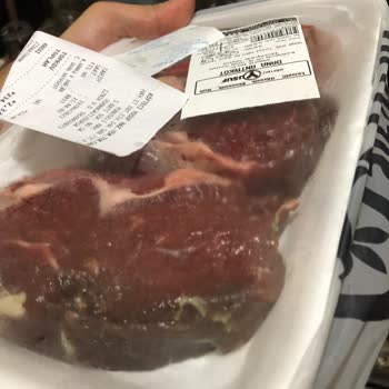 Köfteci Yusuf Kokmuş Bozuk Et Satıyor