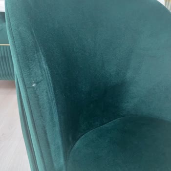 İstikbal Masanın Sandalyeleri Deforme Etmesi