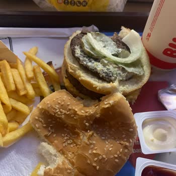 Burger King Kötü Big King Menü
