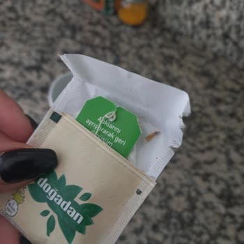 Doğadan Kayısı Çayının İçinden Pamuklaşmış Kurt Çıktı.