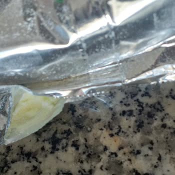 Civil Mağazası Bana Patlak Paketli Mama Satmış!