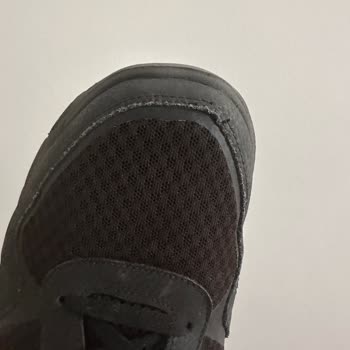 Sketchers Ayakkabı Pişmanlıktır