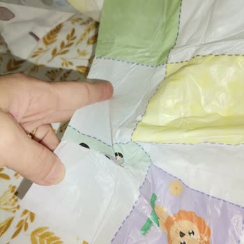 ebebek Yatak Koruyucu Defolu Ürün