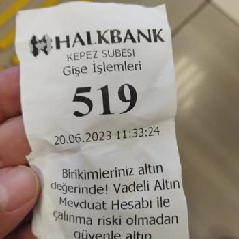Halkbank'ta Gelmeyen Sıra