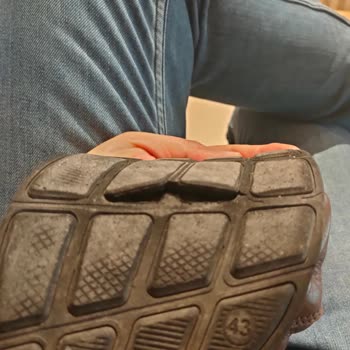 Derimod:Tek Giyimlik Ayakkabı... (! )