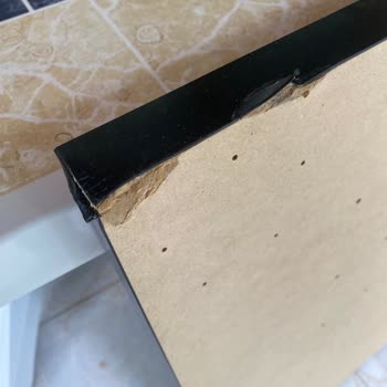 IKEA Hasarlı Ürün Gönderdi. Değişim Talebime Yardım Bekliyorum.