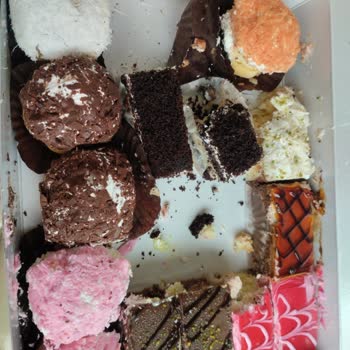 Bi Tıkla Pasta Firmasından Aldığım Tatlının Bozuk Gelmesi