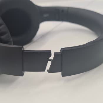 HP Kablosuz Kulaküstü Kulaklık 1 Ay Dolmadan Kırılması