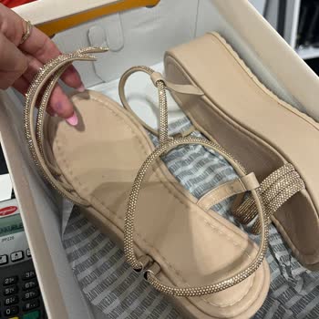 Bambi Ayakkabı Bambi Paramı İade Etmiyor!