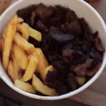 Köfteci Yusuf Döner Tamamen Yanık Geldi