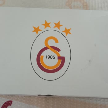 GS Store Gelen Kutunun İçinden Forma Çıkmadı