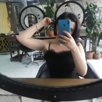 Barrels And Oil Elbiseden Koluma Bulaşan Siyahlık Ve Geçmiyor