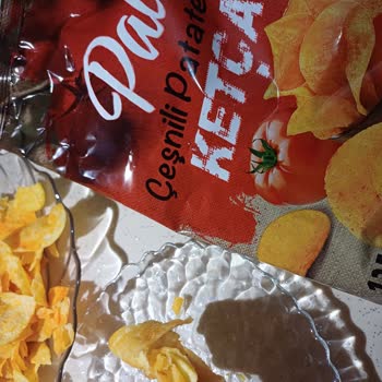 Bayat BİM Ketçaplı Patito Cipsi