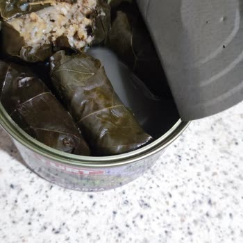 Yurt Konserve Yurt Yaprak Sarması Konserve Bozuk Çıktı