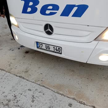 Ben Turizm Şoför Yolda Uyuya Kaldı Kaza Yaptık.