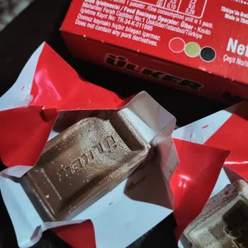 Ülker Napoliten Çikolata Bozuk Çıktı