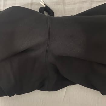 Hummel Çok Kalitesiz Ürün