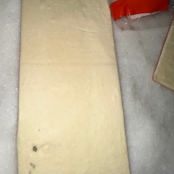 Superfresh Milföy Hamurunda Çıkan Pis Şeyler