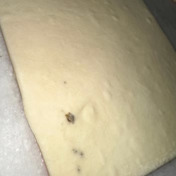 Superfresh Milföy Hamurunda Çıkan Pis Şeyler