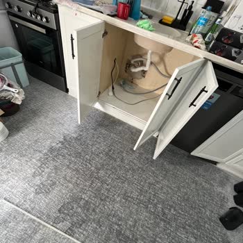 Beko Markası Ya Da Mağazası Onun Umursamazlığı