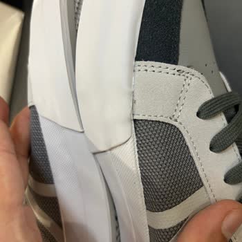 Problemli Ve Kullanışmış Ürün Lacoste