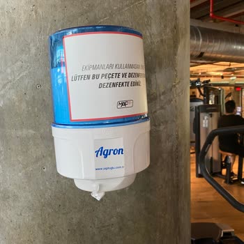 Macfit (İstanbul Avrupa) Kanyon Spor Salonu Hijyen Problemi