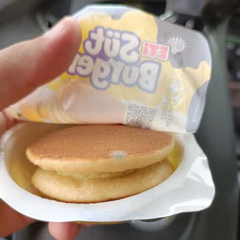 Eti Süt Burger Ambalajından Küflü Çıktı