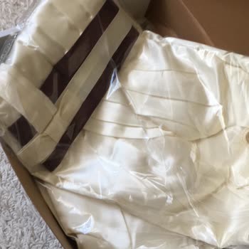 Andrea Roxane (79roxane.abiye.com.co) Abiye Aldım Yanlış Ürün Geldi