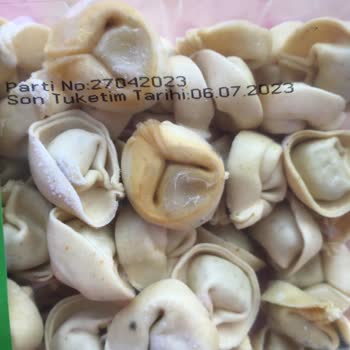 Un Do Tre Makarna SKT'si Gelmeden Küflenen Ürün