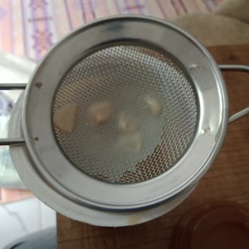 Torku Latte Bozuk Ürünün İçinden Sümüksü Parçalar Çıktı