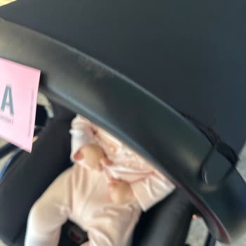 Pegasus Bebek Arabamı Mahvetti