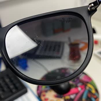 Atasun Optik Gözlük Camı Çizilmesi