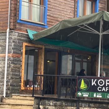 Ayder Koru Otel Cafe Müşteri Kabulü