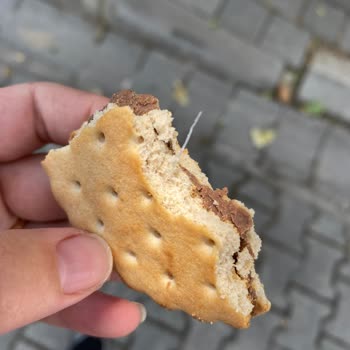 A101 Xroll Kremalı Sandviç