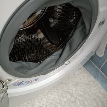 Electrolux Garantili Olmasına Rağmen Ücret Talep Ediyorlar