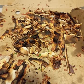 Pidem Lahmacun Hayal Kırıklığı