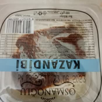 BİM Bozuk Kazandibi Satışı Yapıyor