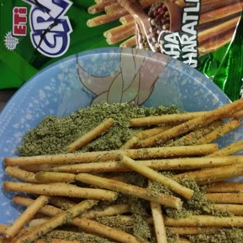 Eti Crax Baharatlı Çubuk Kraker Bozuk Çıktı