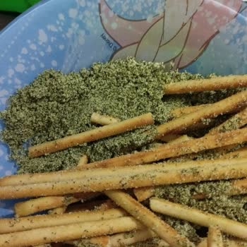 Eti Crax Baharatlı Çubuk Kraker Bozuk Çıktı