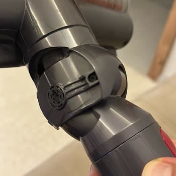 Dyson V15 Başlık Kırılması