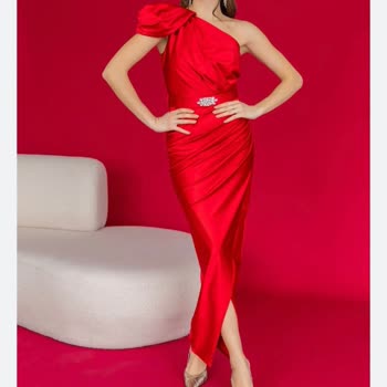 Deniz Butik Abiye Elbise Çok Kalitesiz!