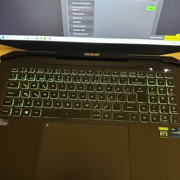 Monster Notebook 'ta Tuşlar 6 Ayda Silindi